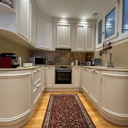 Vaste 2 Pieces Raffine Vue Centre