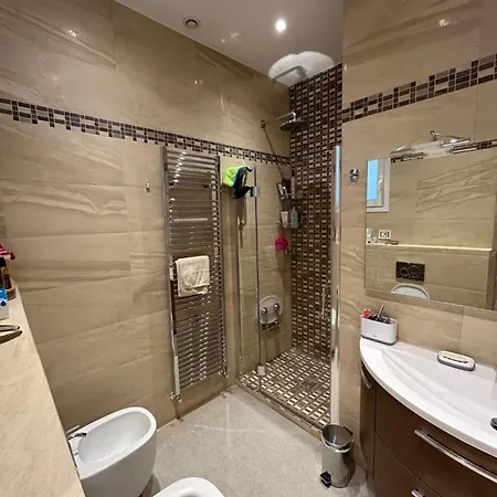 Vaste 2 Pieces Raffine Vue Centre *